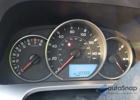 2016 Toyota Rav4 Le z USA, uszkodzony, nr VIN JTMZFREV4GJ070507